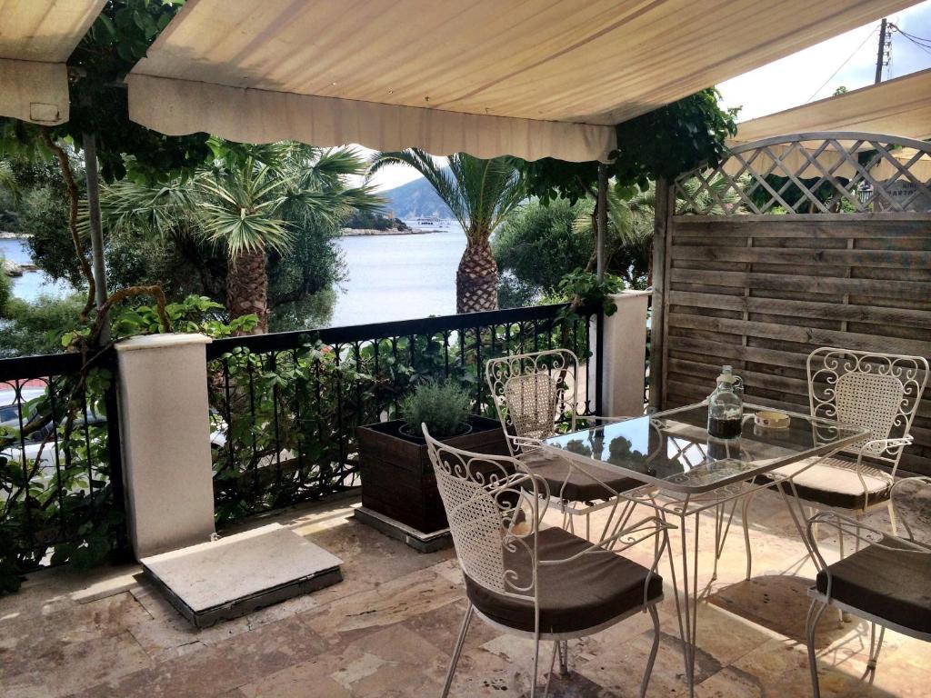 Kiki Apartments Фискардон Номер фото